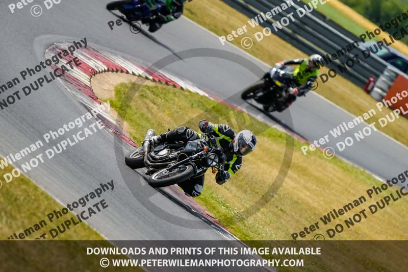 enduro digital images;event digital images;eventdigitalimages;no limits trackdays;peter wileman photography;racing digital images;snetterton;snetterton no limits trackday;snetterton photographs;snetterton trackday photographs;trackday digital images;trackday photos